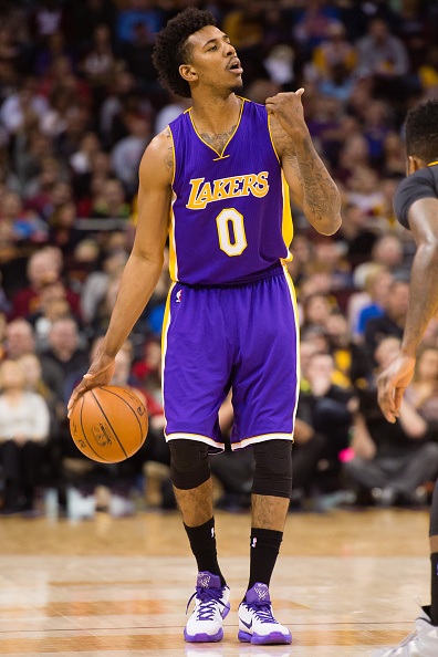 法兰克福vs美因茨：堂安律、达胡德首发，李在城、阿米里出战（法兰克福迎战美因茨：堂安律、达胡德先发，李在城、阿米里登场）