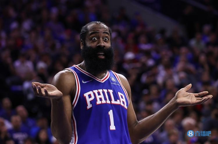 前裁判：布鲁日球员确实对什琴斯尼犯规了，但后者也存在失误（前裁判解读：布鲁日球员犯规属实，什琴斯尼也有失误）